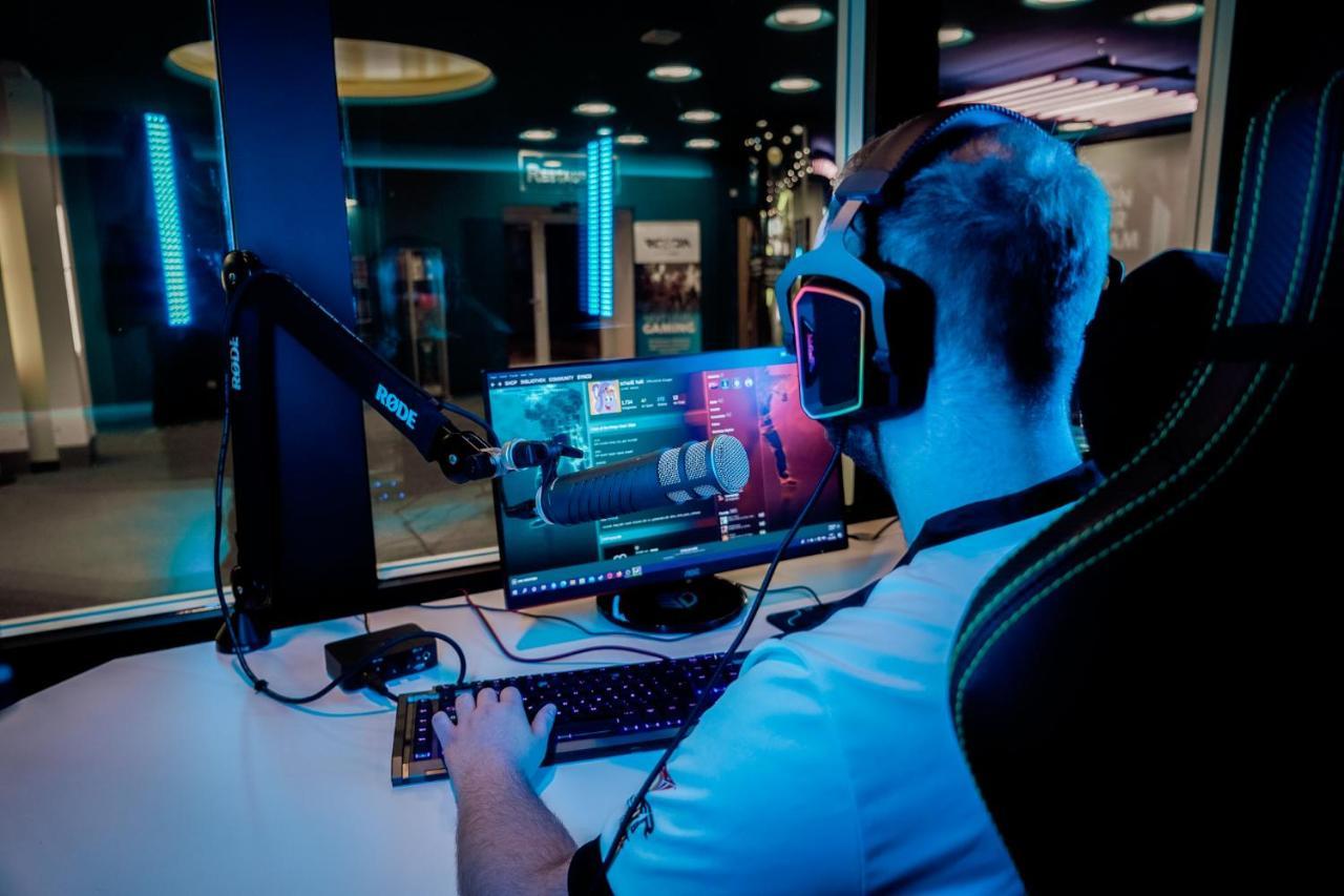 Rcadia Gaming House Bed and Breakfast Hamborg Eksteriør billede